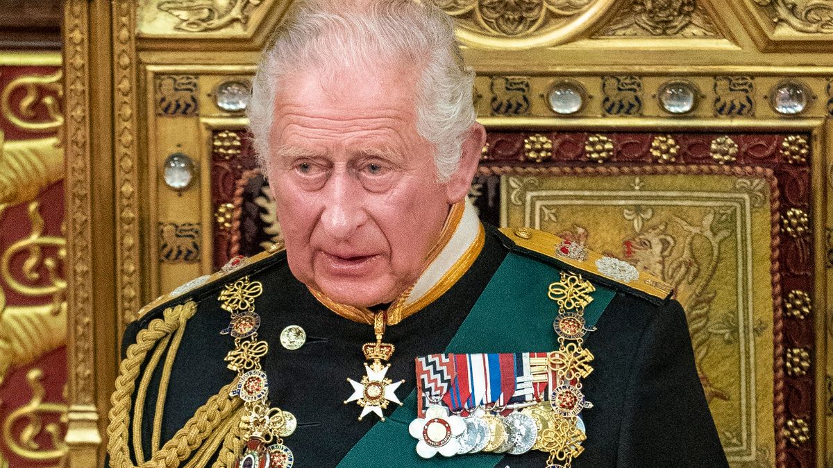 King Charles Iii Begins Reign As Mourning Begins For Late Queen Top News Magazines 6219